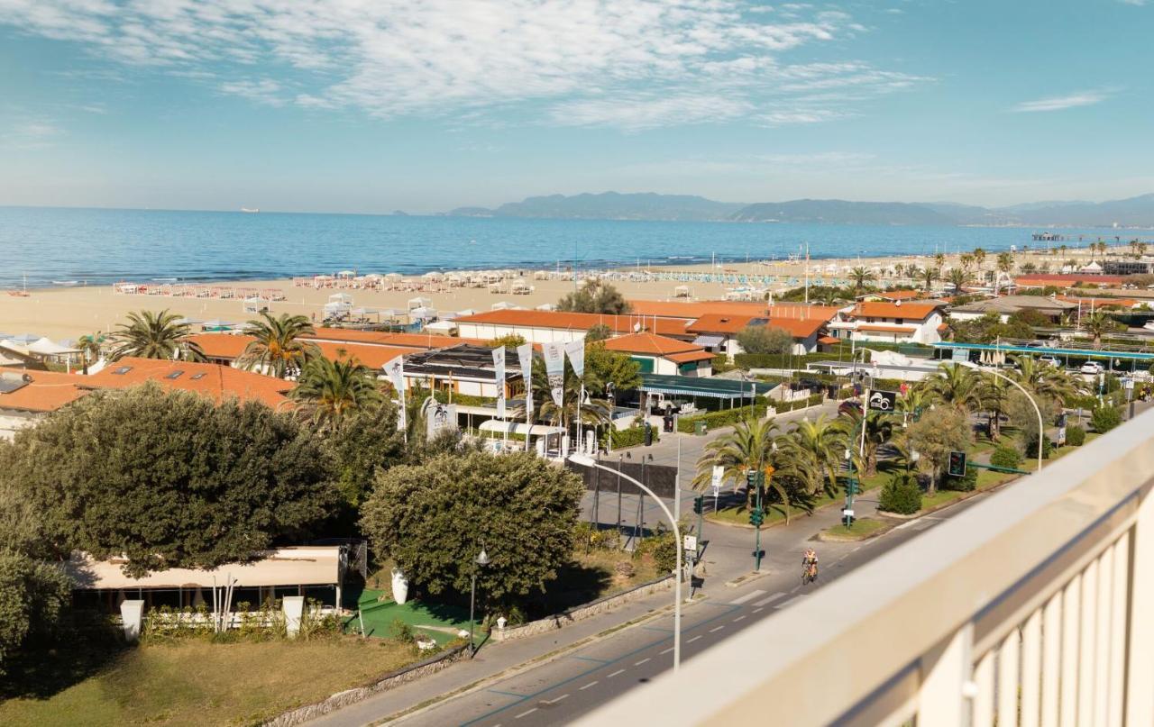 Savoy Hotel Marina di Pietrasanta Exterior photo